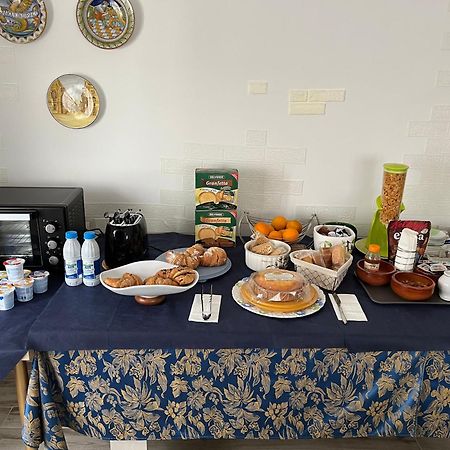 B&B La Vela Villa Rosa Di Martinsicuro Eksteriør billede