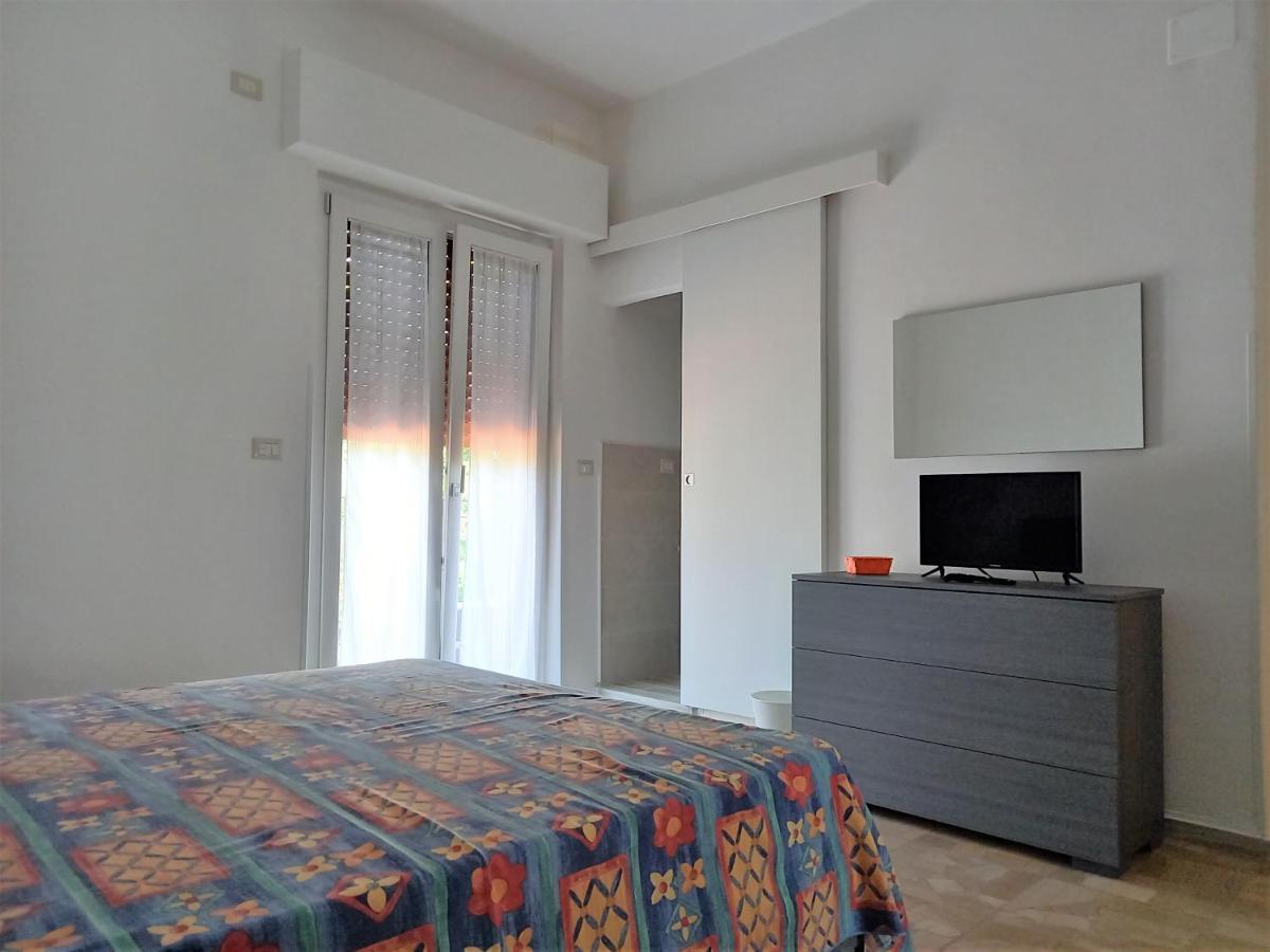 B&B La Vela Villa Rosa Di Martinsicuro Eksteriør billede