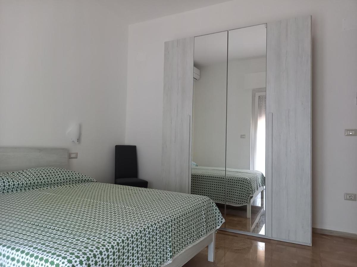 B&B La Vela Villa Rosa Di Martinsicuro Eksteriør billede