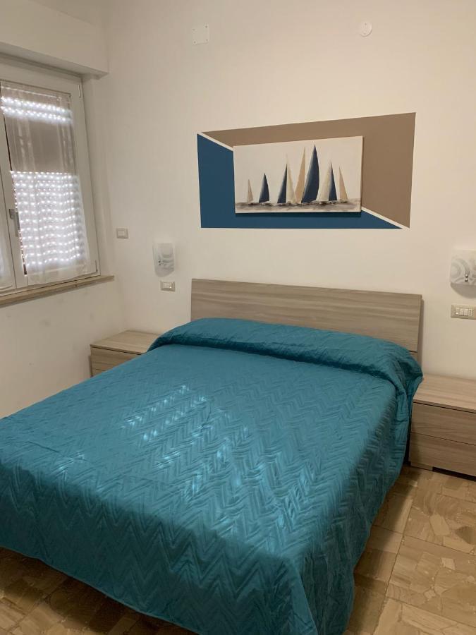 B&B La Vela Villa Rosa Di Martinsicuro Eksteriør billede