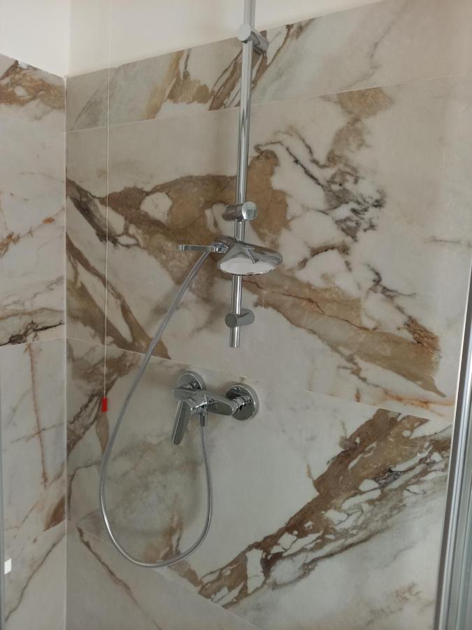 B&B La Vela Villa Rosa Di Martinsicuro Eksteriør billede